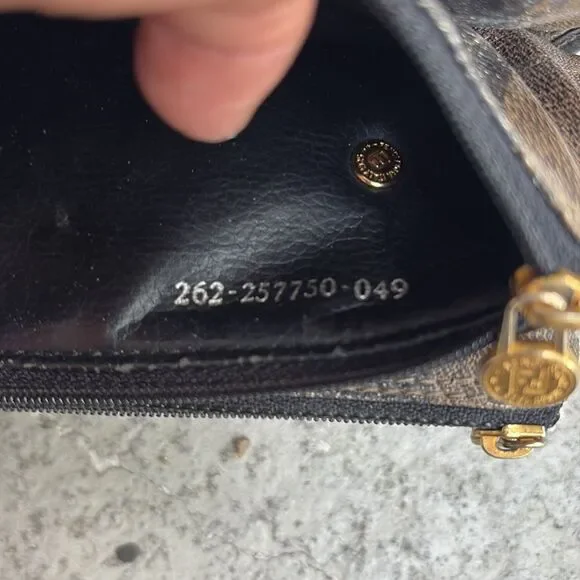 Vintage Fendi Pecan canvas crossbody - Picture 9 of 11